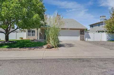 647 Longs Peak Dr, Grand Junction, CO 81504