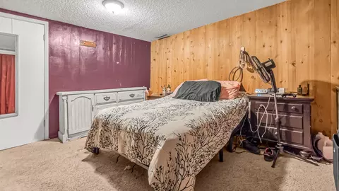 Bedroom - 718 E Rio Blanco Ave, Rangely, CO 81648 photo 6 of 7