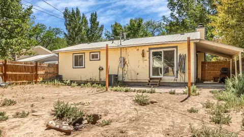 Exterior - 718 E Rio Blanco Ave, Rangely, CO 81648 photo 9 of 11