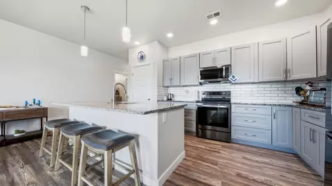 Kitchen - 592 Gewont Ln, Fruita, CO 81521 photo 3 of 3