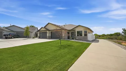 Exterior - 592 Gewont Ln, Fruita, CO 81521 photo 5 of 7