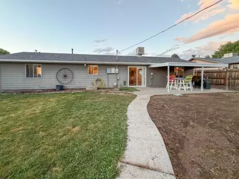 Exterior - 1032 E Grand Ave, Fruita, CO 81521 photo 5 of 9