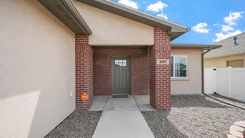 3037 Red Pear Dr, Grand Junction, CO 81504
