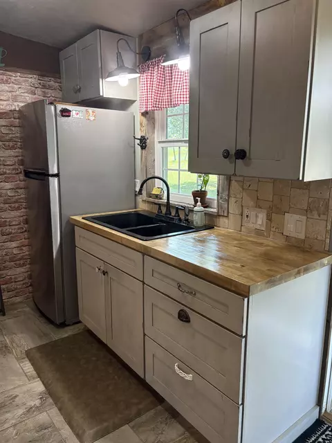 Kitchen - 14385 59 12 Rd, Collbran, CO 81624 photo 4 of 4