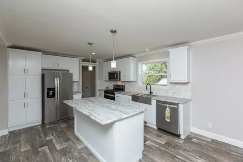 Kitchen - 10943 Mesa St, Mesa, CO 81643 photo 1 of 4
