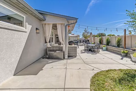 Exterior - 1404 Limber Pine St, Fruita, CO 81521 photo 5 of 11