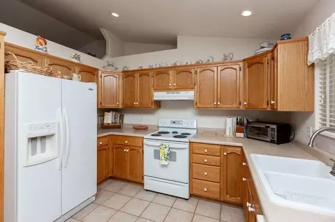 Kitchen - 500 Elderberry Dr, Fruita, CO 81521 photo 2 of 6