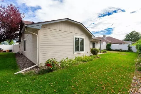 Exterior - 500 Elderberry Dr, Fruita, CO 81521 photo 5 of 8