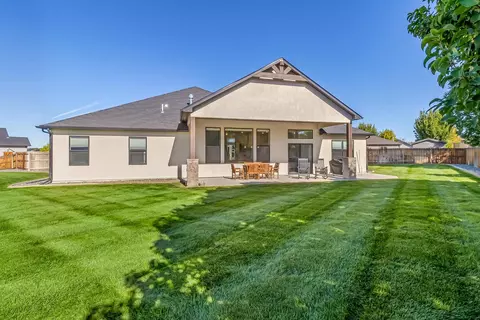 Exterior - 1692 Derby Ct, Fruita, CO 81521 photo 3 of 5