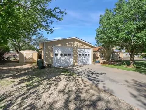 Exterior - 340 Epps Dr, Grand Junction, CO 81501 photo 2 of 17