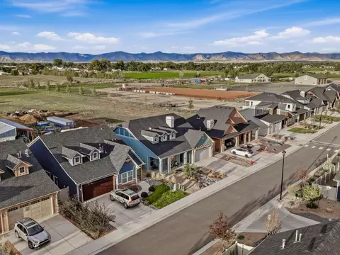 View/Area - 1949 Tomochic Dr, Fruita, CO 81521 photo 3 of 5