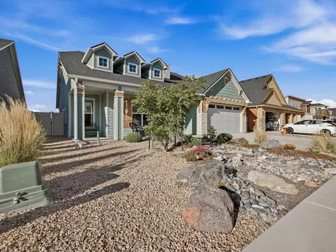 Exterior - 1949 Tomochic Dr, Fruita, CO 81521 photo 7 of 8