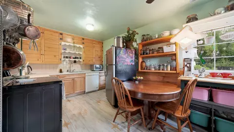 Kitchen - 49078 Ke Rd, Mesa, CO 81643 photo 3 of 3