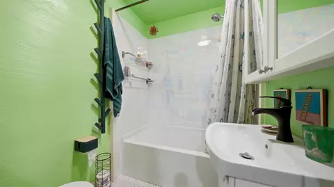 Bath - 49078 Ke Rd, Mesa, CO 81643 photo 1 of 1