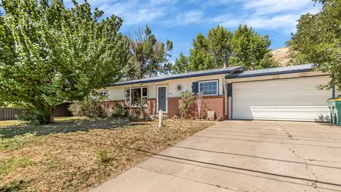 468 W 1st St, Palisade, CO 81526