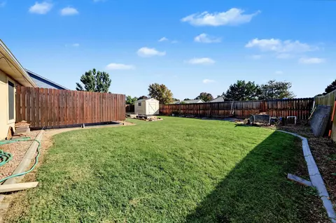 Exterior - 632 Jasper Dr, Fruita, CO 81521 photo 5 of 7