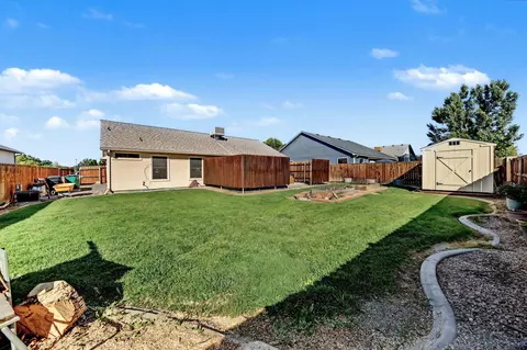 Exterior - 632 Jasper Dr, Fruita, CO 81521 photo 4 of 7