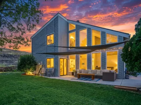 2421 Hidden Valley Dr, Grand Junction, CO 81507