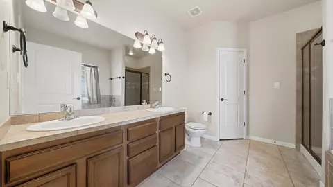 Bath - 1034 Echo Canyon St, Fruita, CO 81521 photo 1 of 3