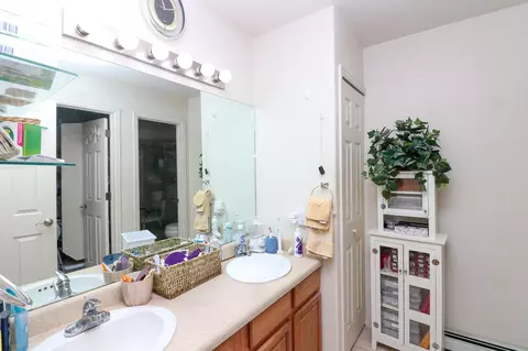 Bath - 162 Drumlin Cir, Fruita, CO 81521 photo 1 of 3