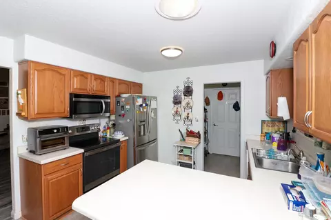 Kitchen - 162 Drumlin Cir, Fruita, CO 81521 photo 2 of 4