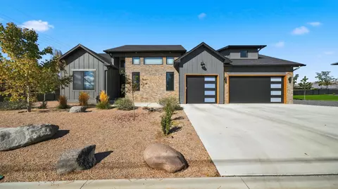2700 Mulligan Dr, Grand Junction, CO 81506