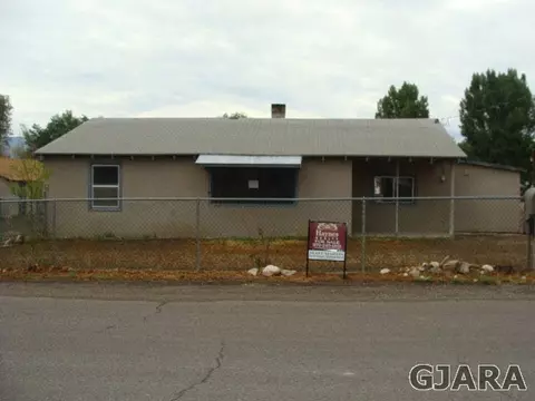 1041 5th St, Delta, CO 81416 photo 1