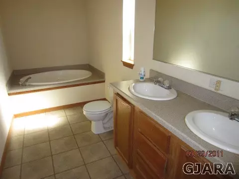 983 R Rd, Mack, CO 81525 photo 11