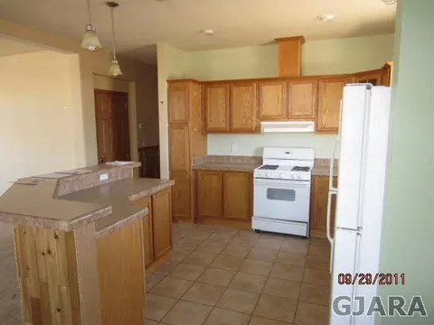 983 R Rd, Mack, CO 81525 photo 3