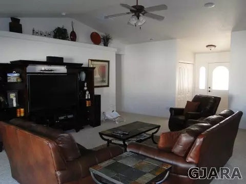 835 Dee Ann St, Fruita, CO 81521 photo 2