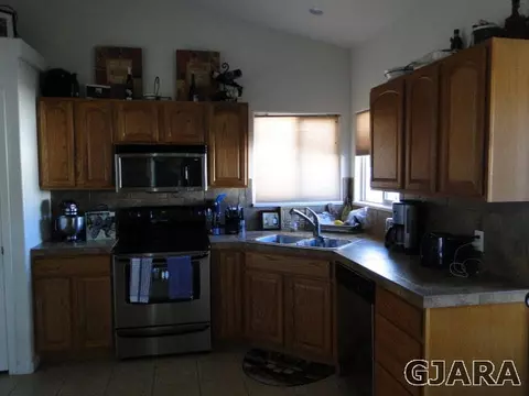 835 Dee Ann St, Fruita, CO 81521 photo 5