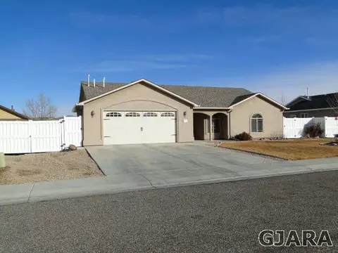 835 Dee Ann St, Fruita, CO 81521 photo 1
