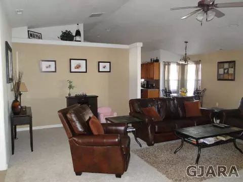 835 Dee Ann St, Fruita, CO 81521 photo 3
