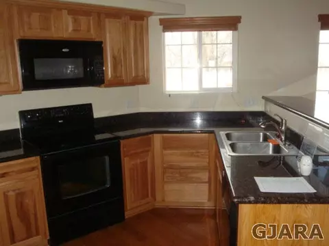 1236 E Addington Ln, Fruita, CO 81521 photo 4