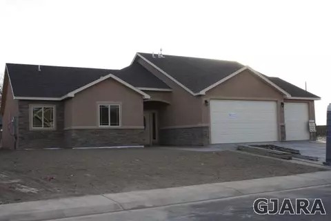 438 Brandon Dr, Fruita, CO 81521 photo 1