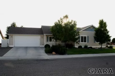 701 Dover St, Fruita, CO 81521 photo 1