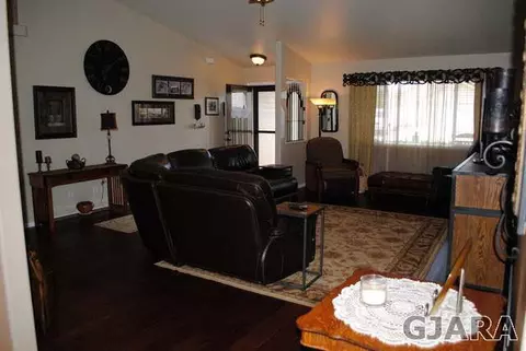 509 Poplar Dr, Fruita, CO 81521 photo 2