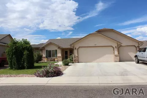 977 Malachite Dr, Fruita, CO 81521 photo 1