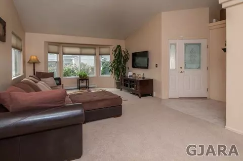 403 Poplar Dr, Fruita, CO 81521 photo 2