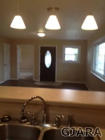 906 E Harrison Ave, Fruita, CO 81521 photo 3