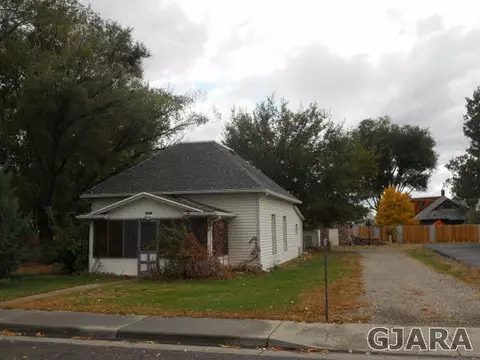 157 N Plum St, Fruita, CO 81521 photo 2