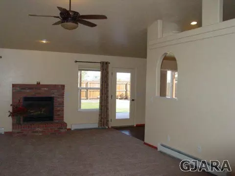 886 Cresthaven Dr, Fruita, CO 81521 photo 4
