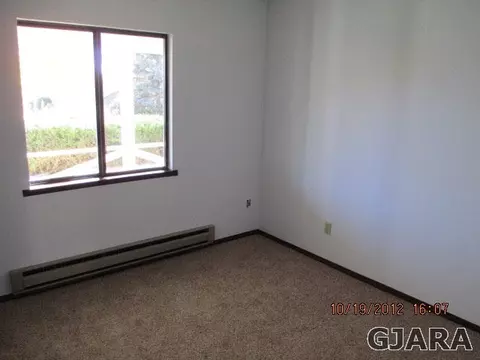 460 NE Daisy Ct, Cedaredge, CO 81413 photo 4