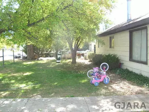 952 E Harrison Ave, Fruita, CO 81521 photo 2