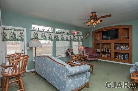 4557 W Rd, De Beque, CO 81630 photo 12