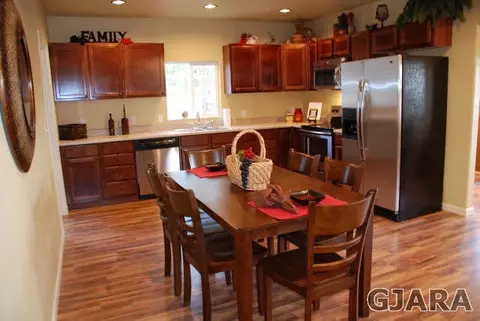 136 E 3rd St, Palisade, CO 81526 photo 11