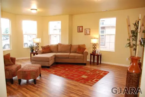 136 E 3rd St, Palisade, CO 81526 photo 6