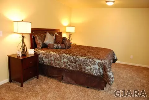 136 E 3rd St, Palisade, CO 81526 photo 9