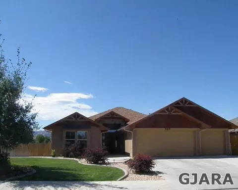 922 Celestite Dr, Fruita, CO 81521 photo 1