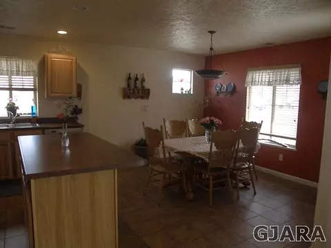 922 Celestite Dr, Fruita, CO 81521 photo 6